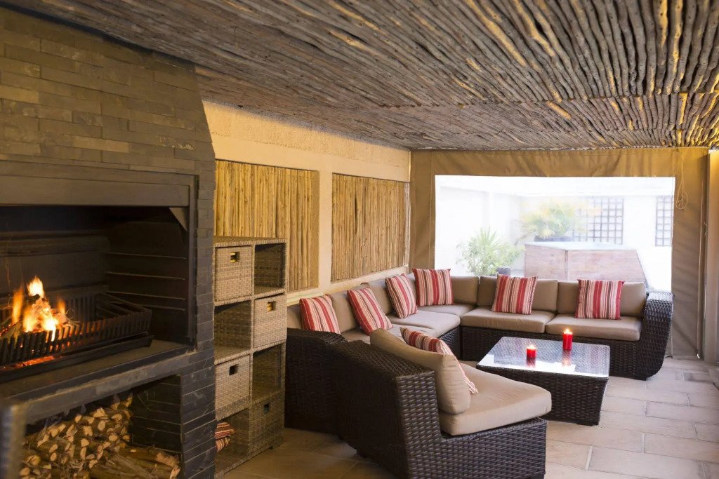 Villa Venusta Luxury Guesthouse - Solar Power