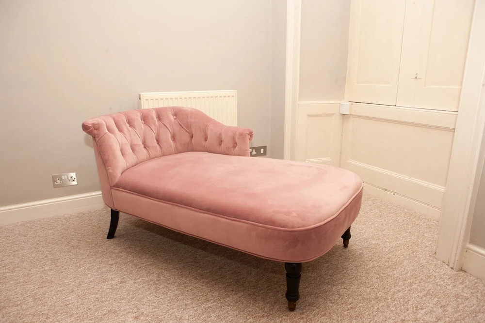 Elegant 1 Bedroom Georgian Flat in Bath