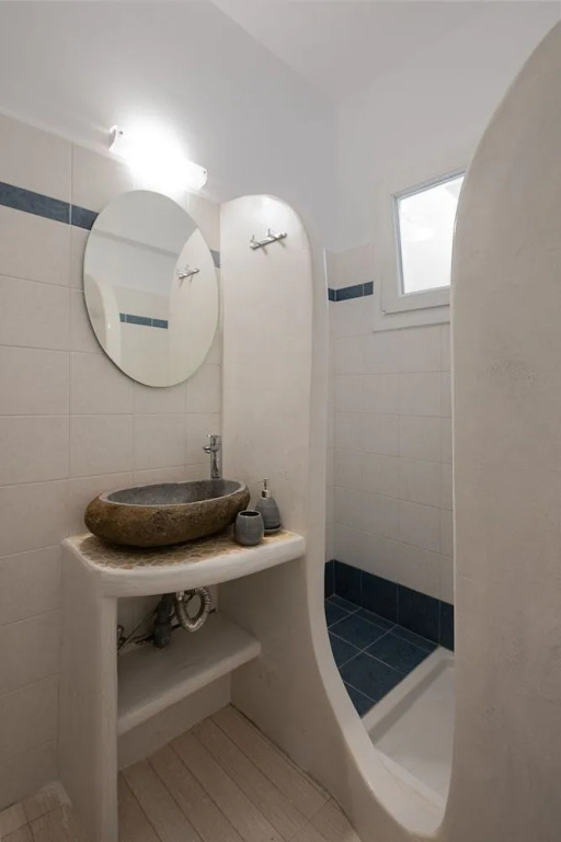 Aqua Naxos Apartments & Suites
