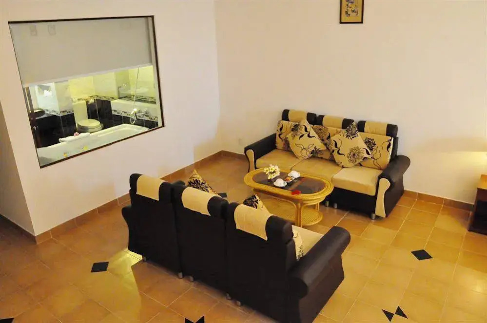 Sandhills Beach Resort & Spa