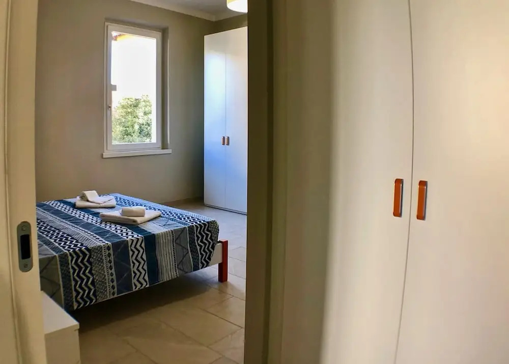 Maraini 36