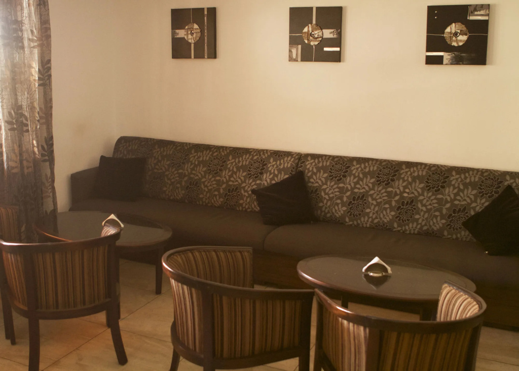 OSinkirri Hotel