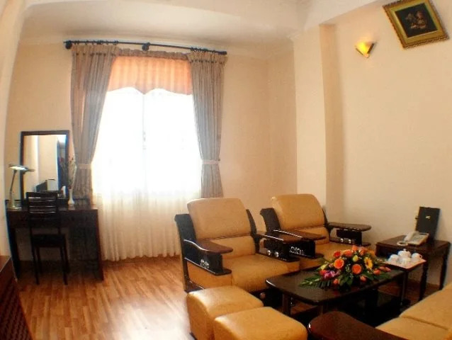Khách Sạn Hùng Vương Quảng Ngãi