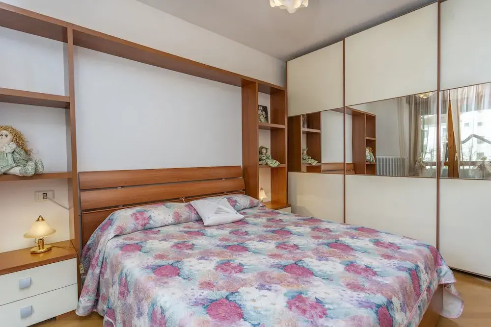 Ai Gelsomini-APT with Terrace & Parking