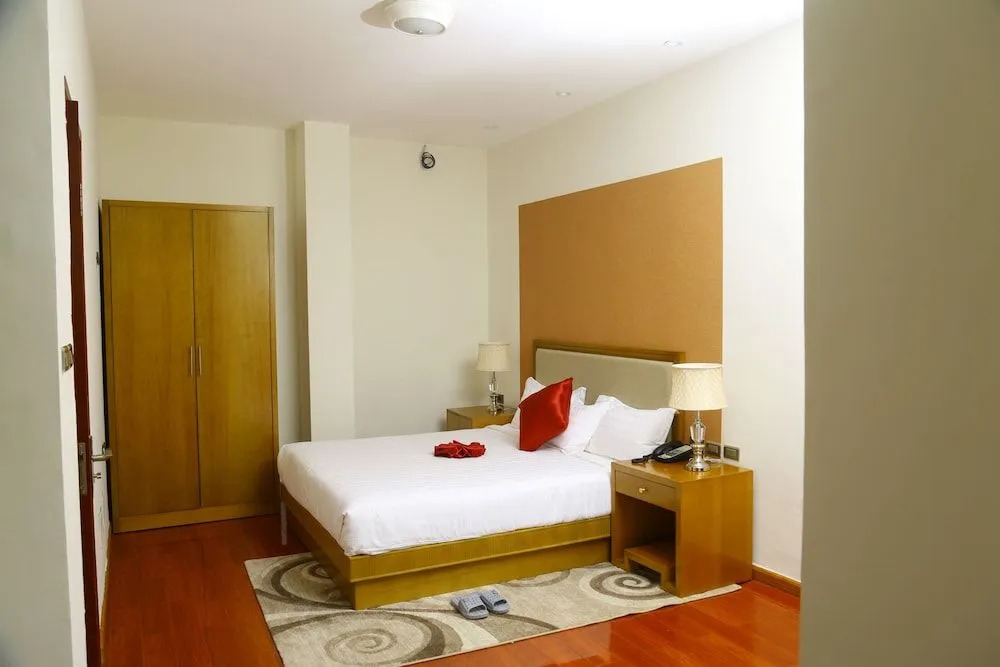 Heron Hotel