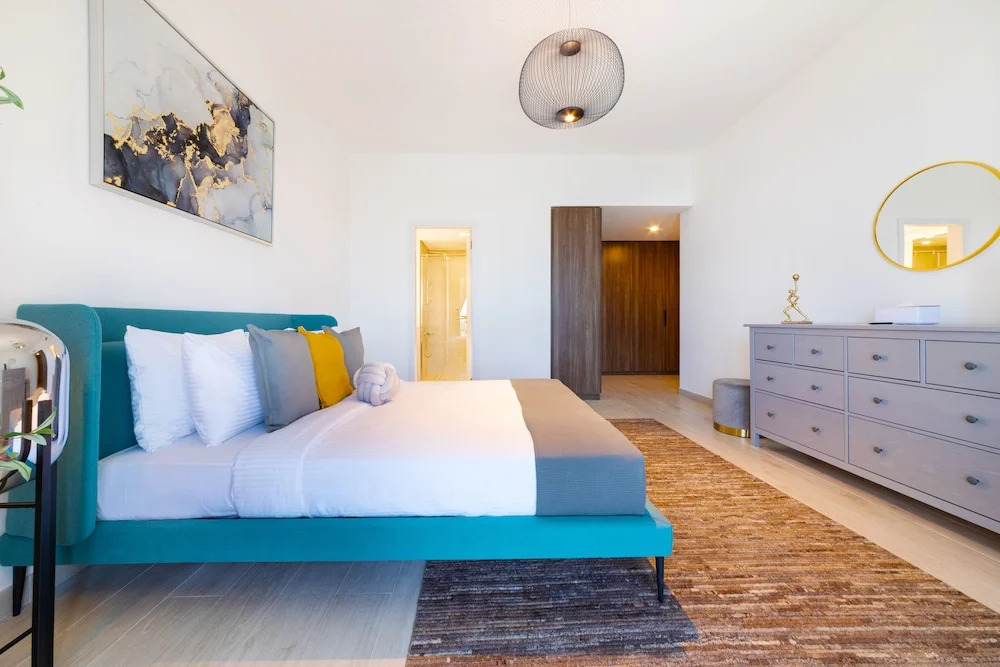 Maison Privee - Exclusive Luxury 3BR Apt with scenic views of Burj Al Arab