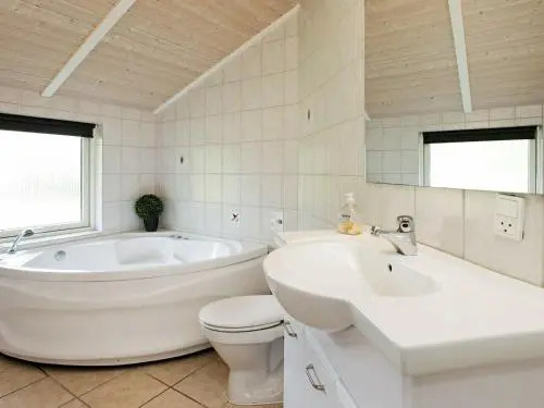 Three-Bedroom Holiday home in Blåvand 30