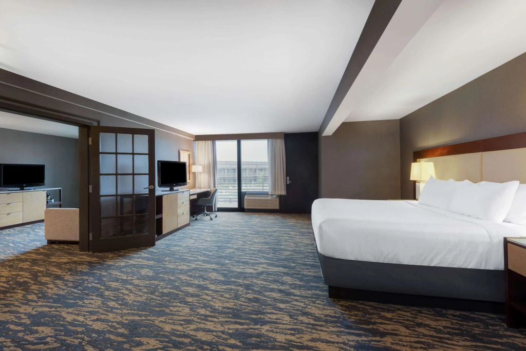 Wyndham Lancaster Resort and Convention Center