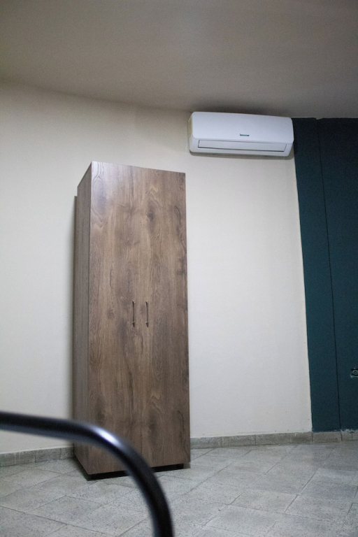 Hostel YEK