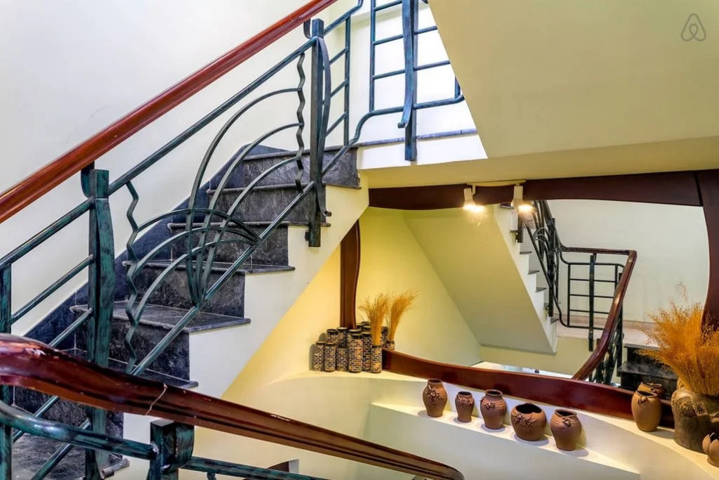 Springhome 3 Serviced Apartment