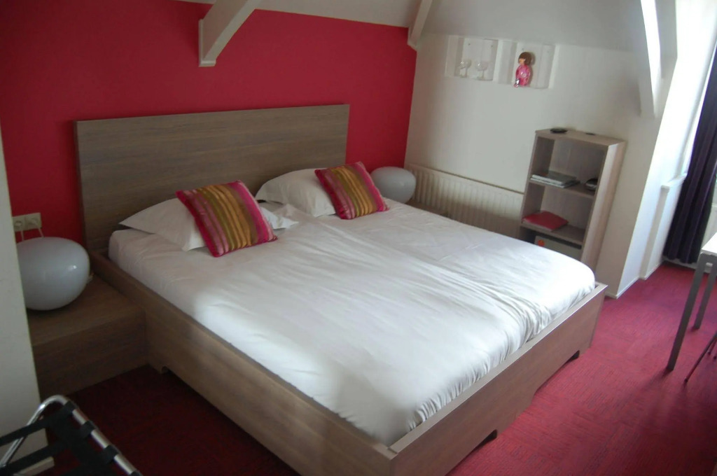 B&B Vesting10