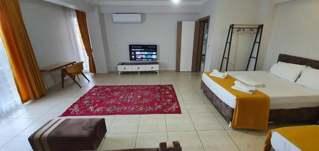 3+1 sea1km 125mt2 Furnished luxury apartment 1.kat