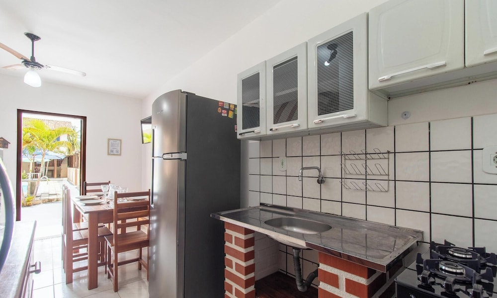 Cond. c\ Piscina e Churrasqueira a 650 m Praia de Taperapuan \ PFNs
