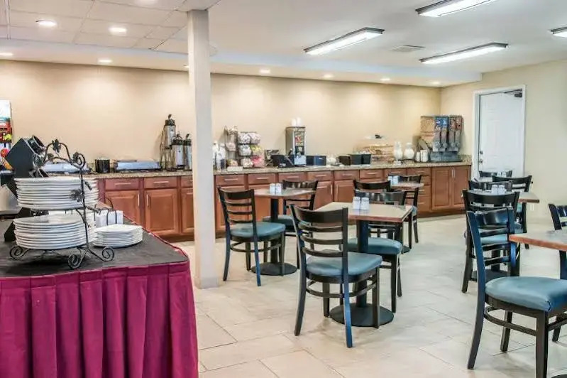 Clarion Hotel