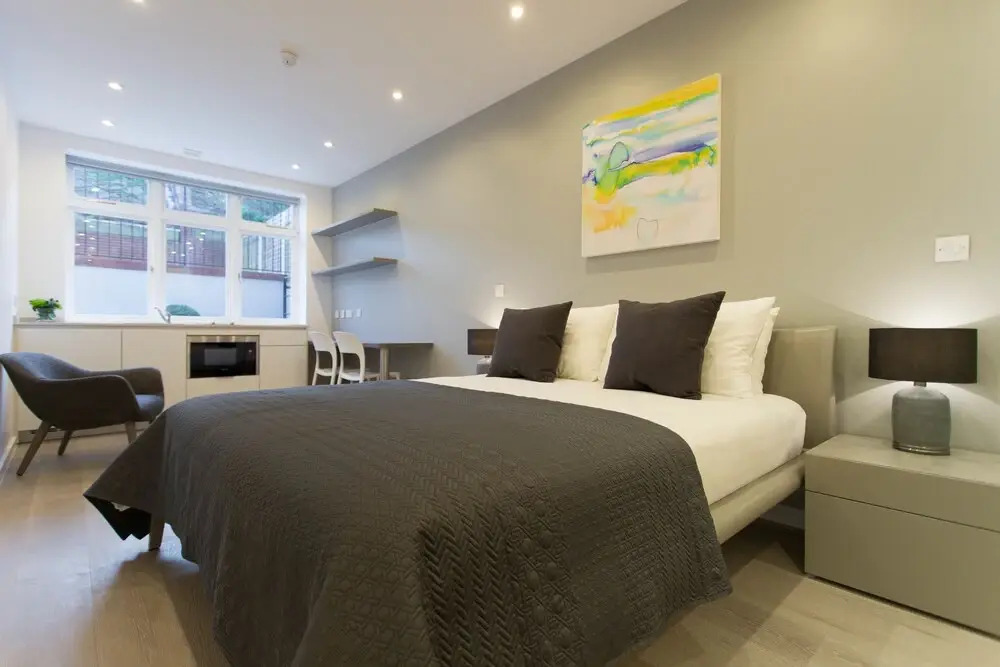 North West 6 Apartments