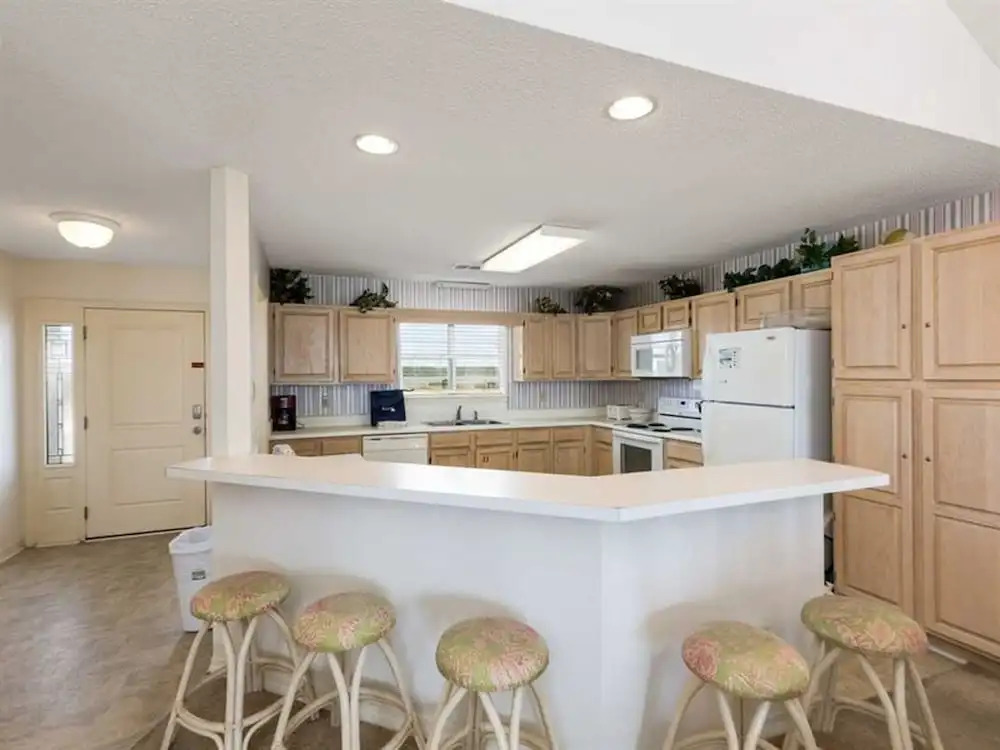 High Tide by Meyer Vacation Rentals