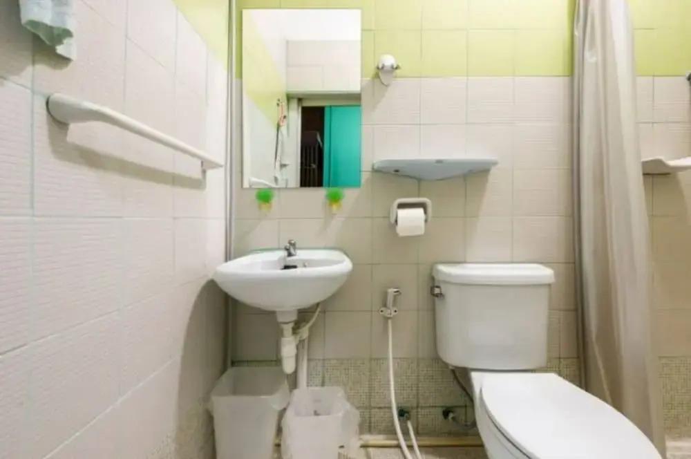 1137 Hostel