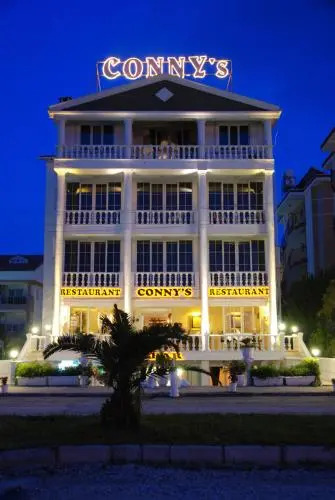 Connys Hotel  +18