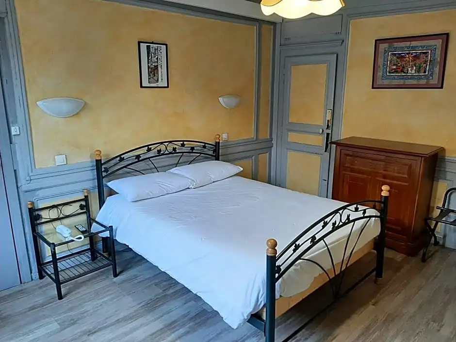 Hôtel Les Beaux Arts- Limoges Hypercentre