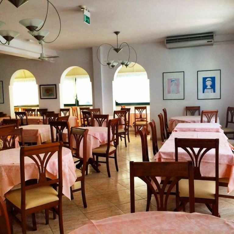 Hotel Caruso