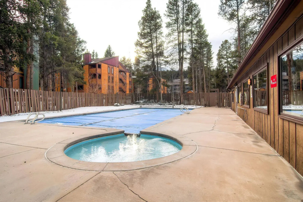 Christiana Townhomes by Ski Country Resorts