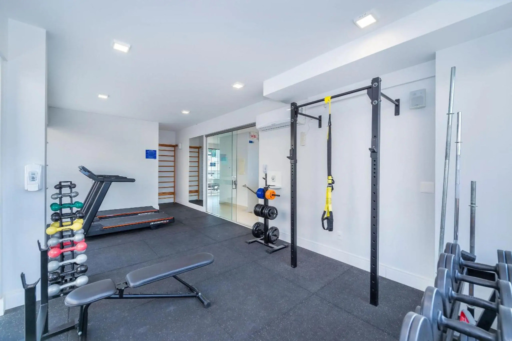 Porto Madero 201 - Apartamento no centro de Bombinhas - Rooftop com piscina e academia - À poucos metros da praia