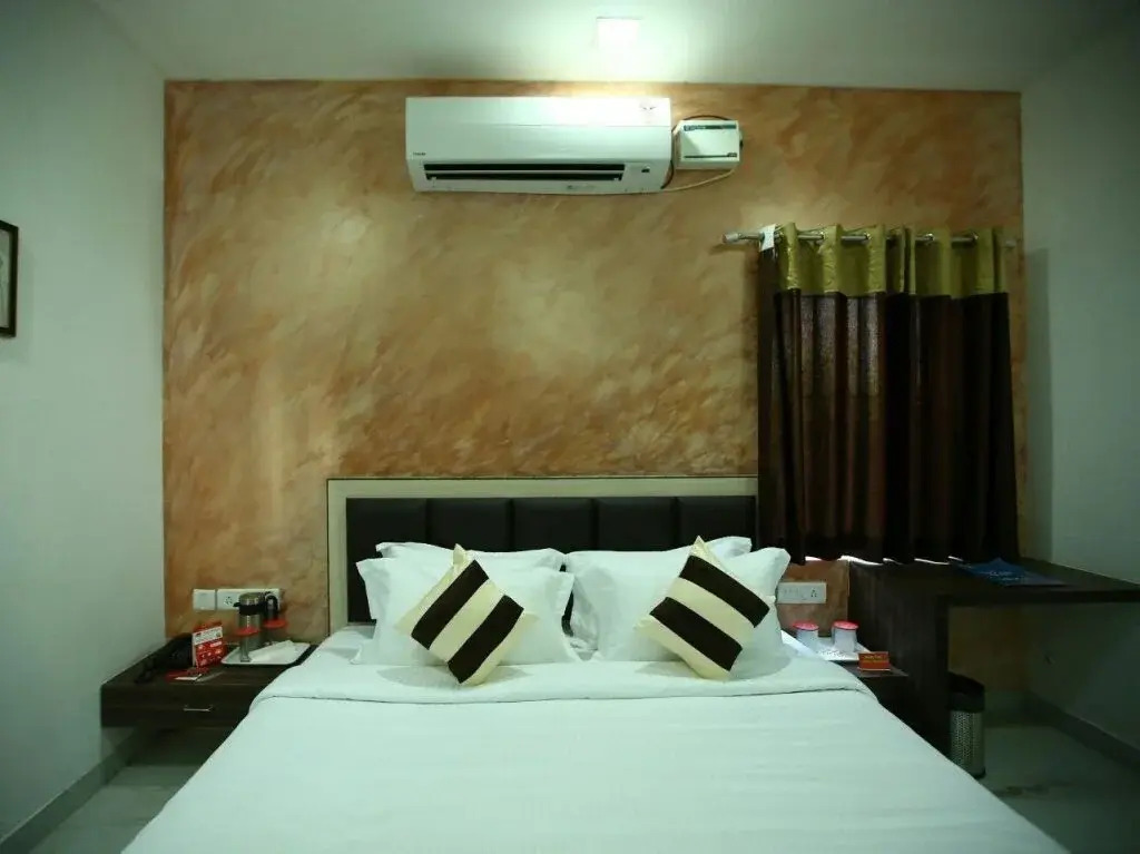 Green Tree Service Apartment