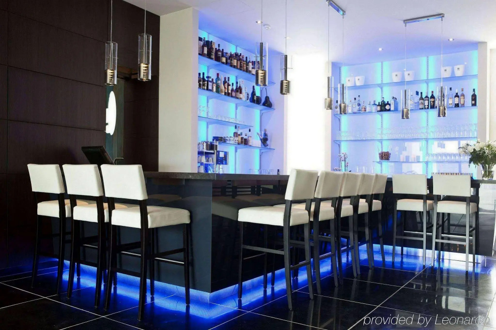 Blue Woods Hotel - Deerlijk
