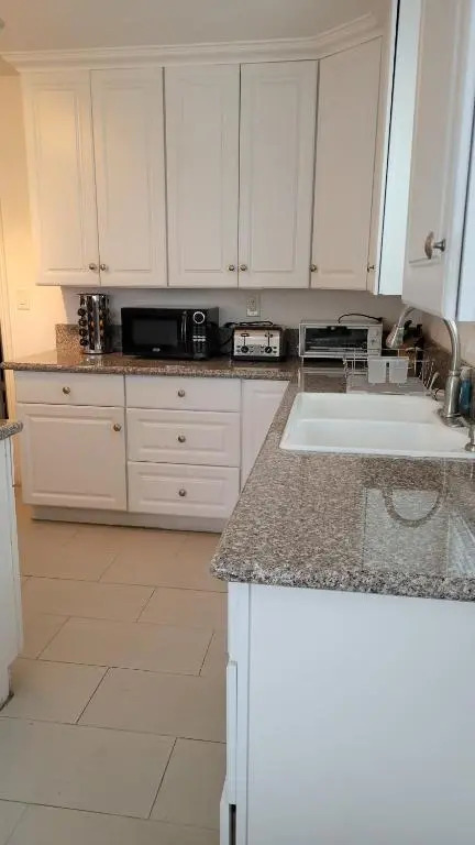 Ocean Breeze Apartment Huntington Beach