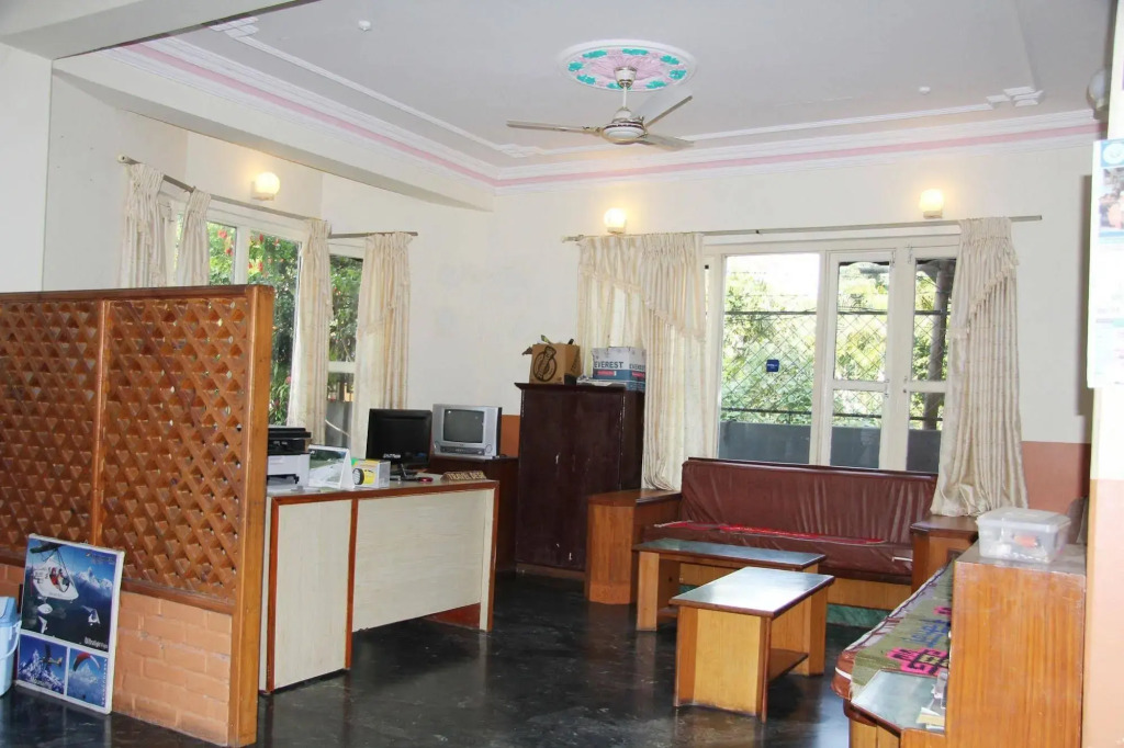 Hotel Grand Holiday
