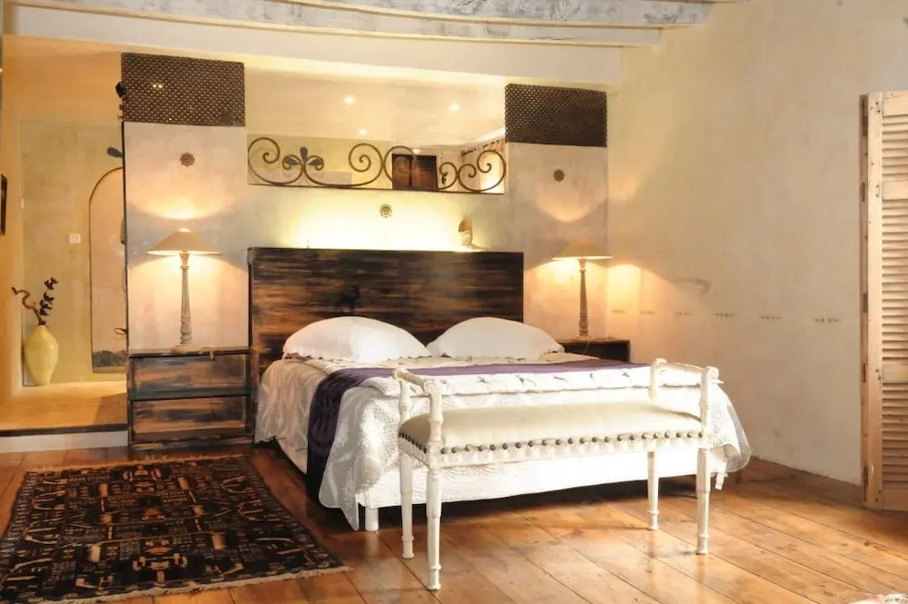 Chambre sur cour