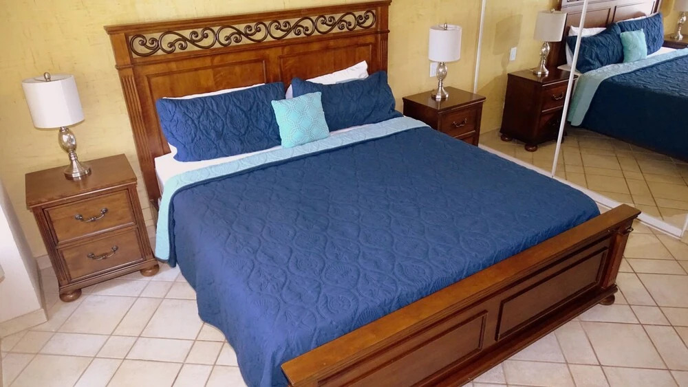 Baja 305 - 2 Br Condo