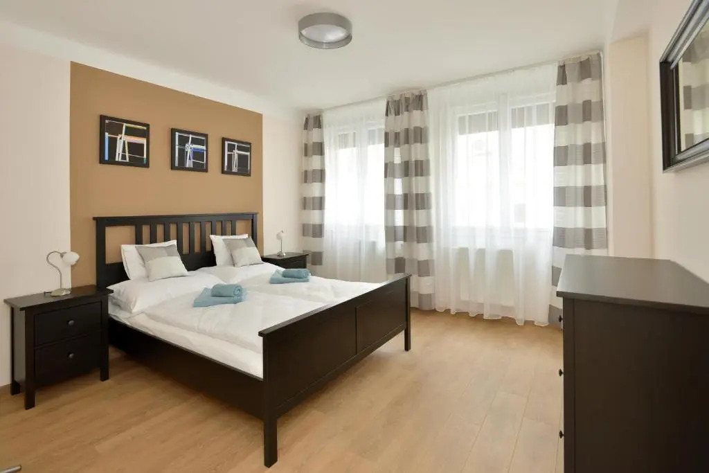 Deak Apartment
