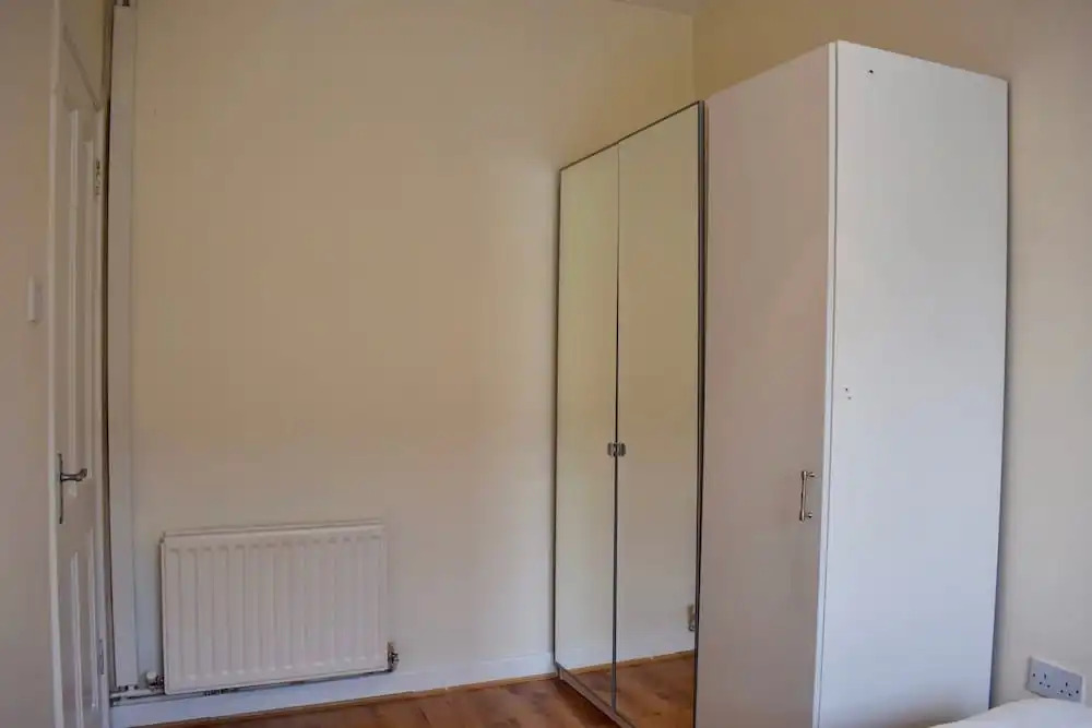 Spacious 1 Bedroom Flat in Dublin