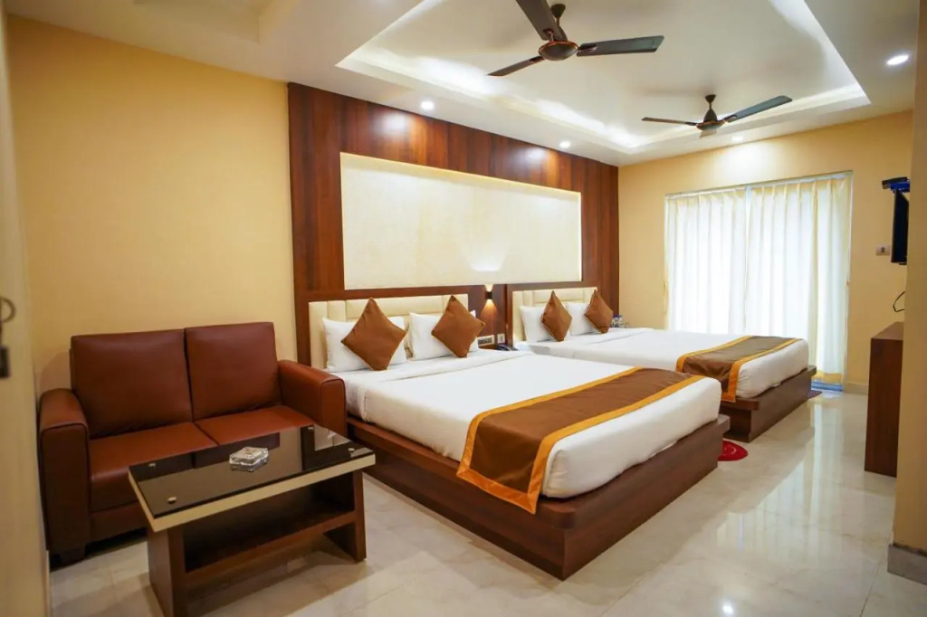 The Royal Sea A Unit of Adi Group of Hotel And Resort