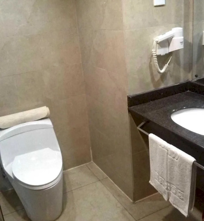 Guo Bin Hotel