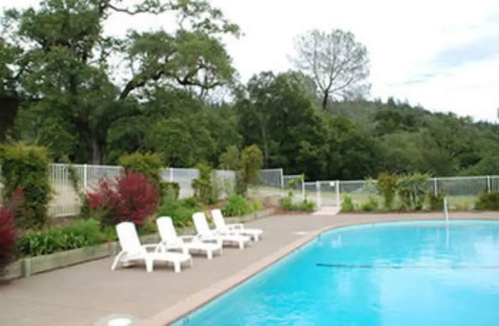 Old Crocker Inn
