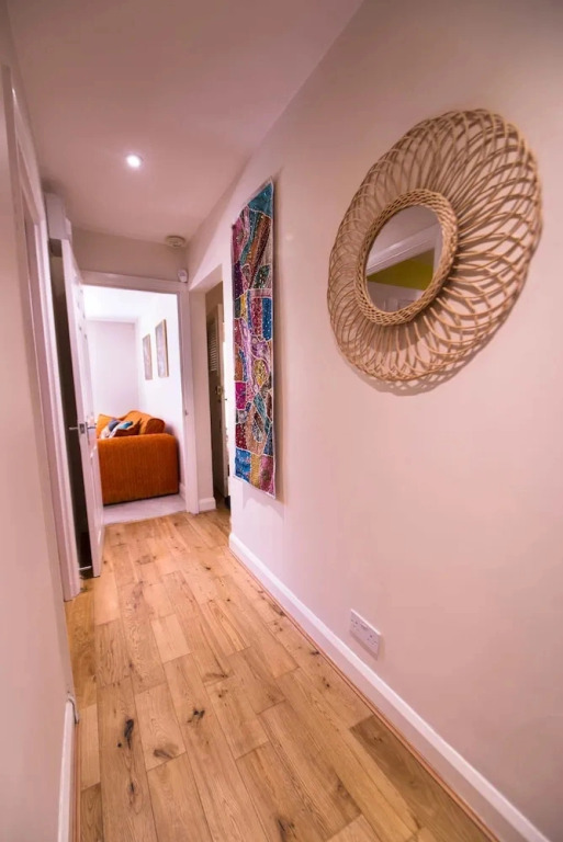 Elegant 1-bed Flat in a Georgian Townhouse
