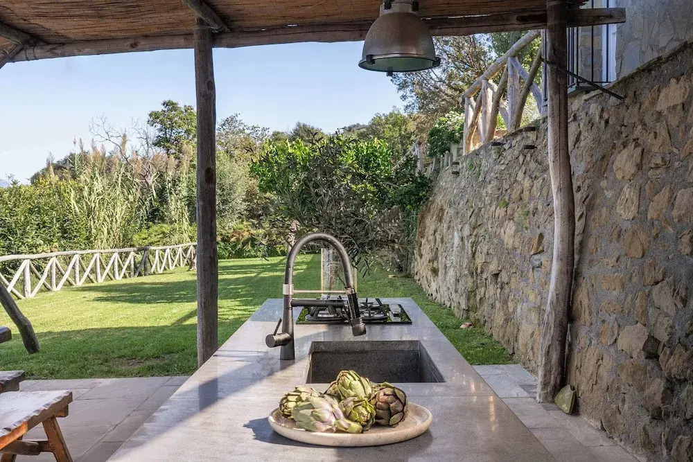 Giulia 3 Villa Apartment Shared Pool Sea Views