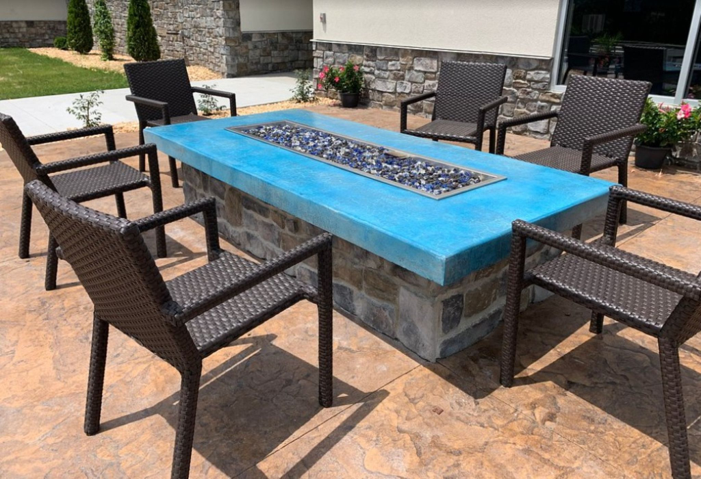Hampton Inn & Suites Pittsburgh New Stanton PA