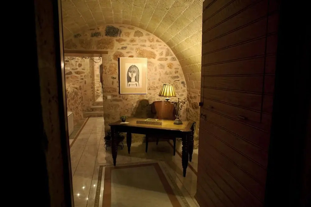 Theophano Art Hotel