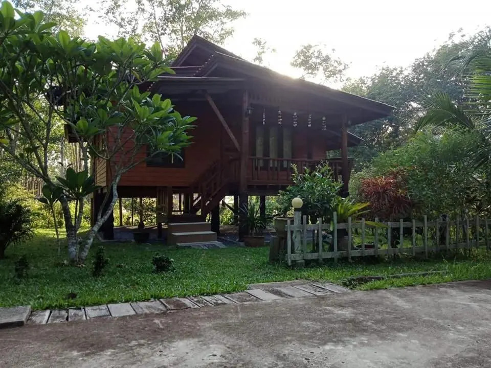 Najjamee Bungalows