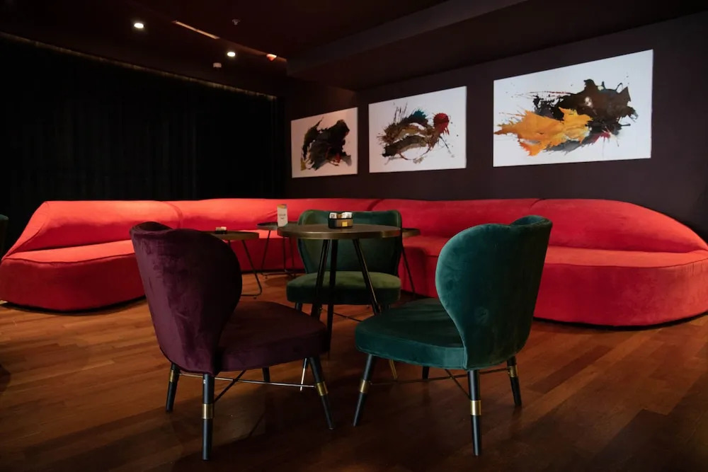 Arka Art Hotel