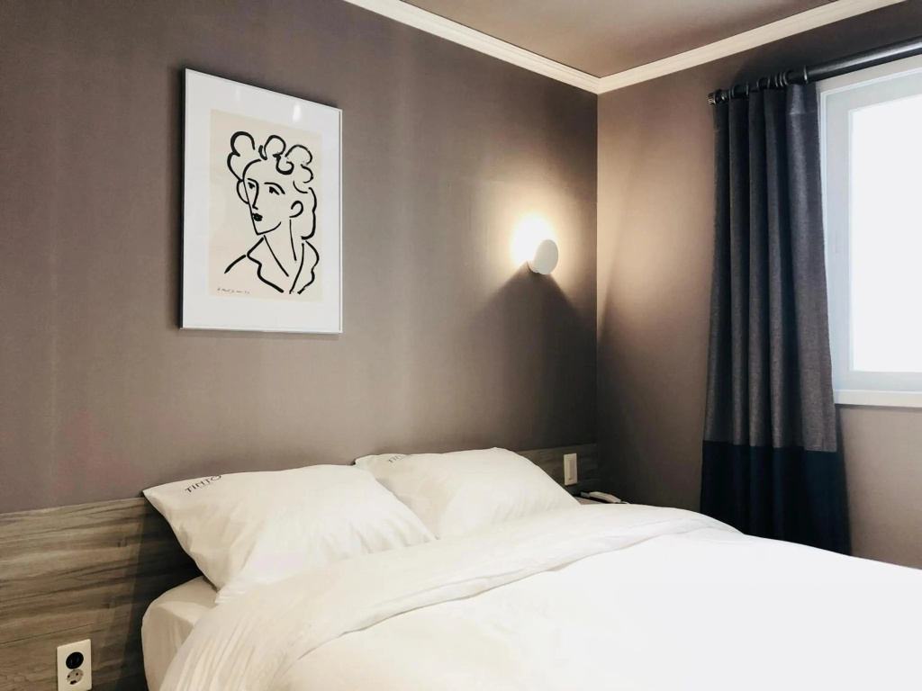 Louis Hotel Busan Beomildong