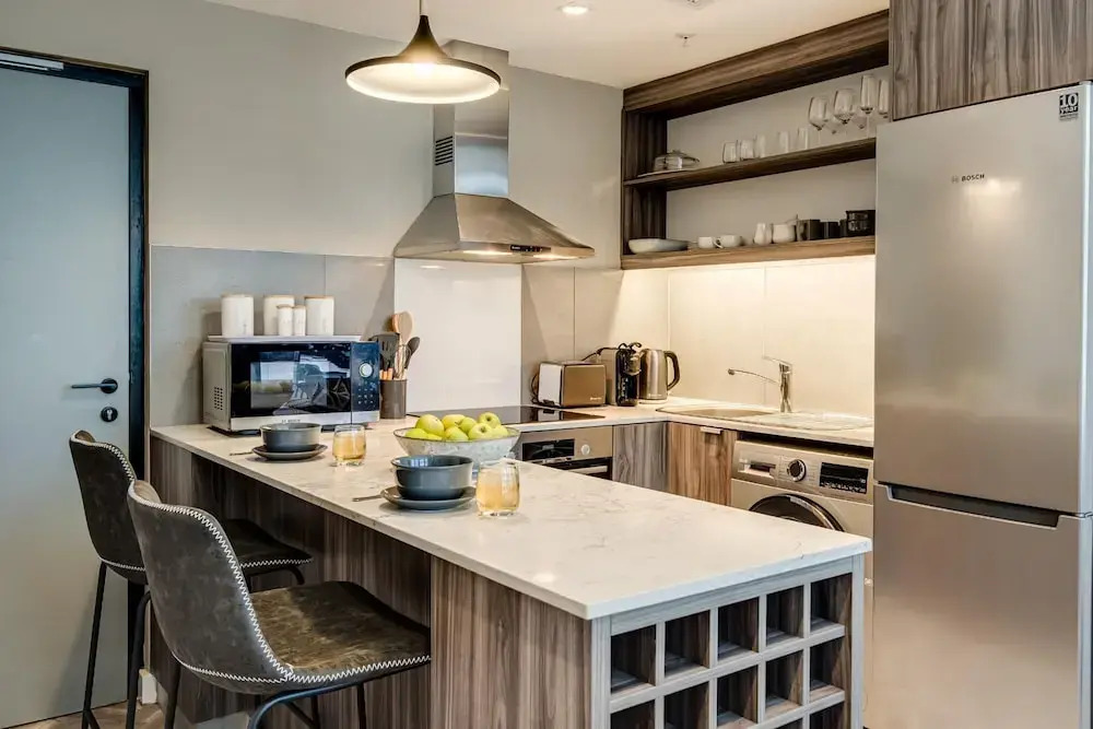 Classy 1bed Apartment in Cape Town City Suite 1001