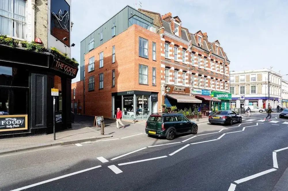 Veeve - Modern Mews