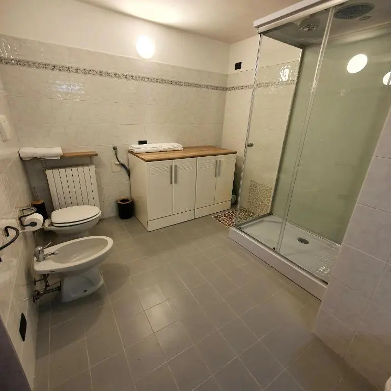 Appartamento Stropea con giardino privato e piscina