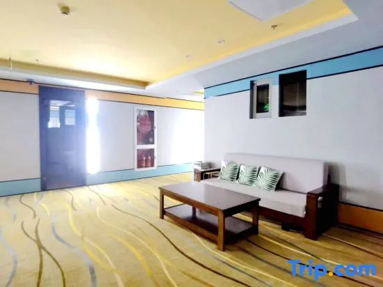 Scenic  Hotel (Shanghai Jinshan Tinglin Branch)