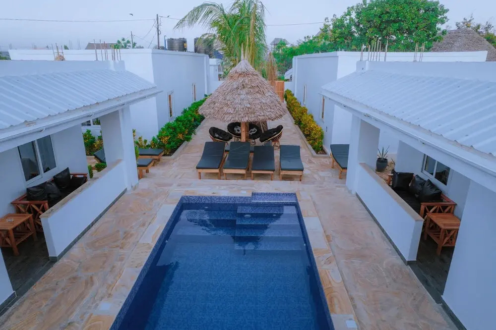 Diamond White Resort