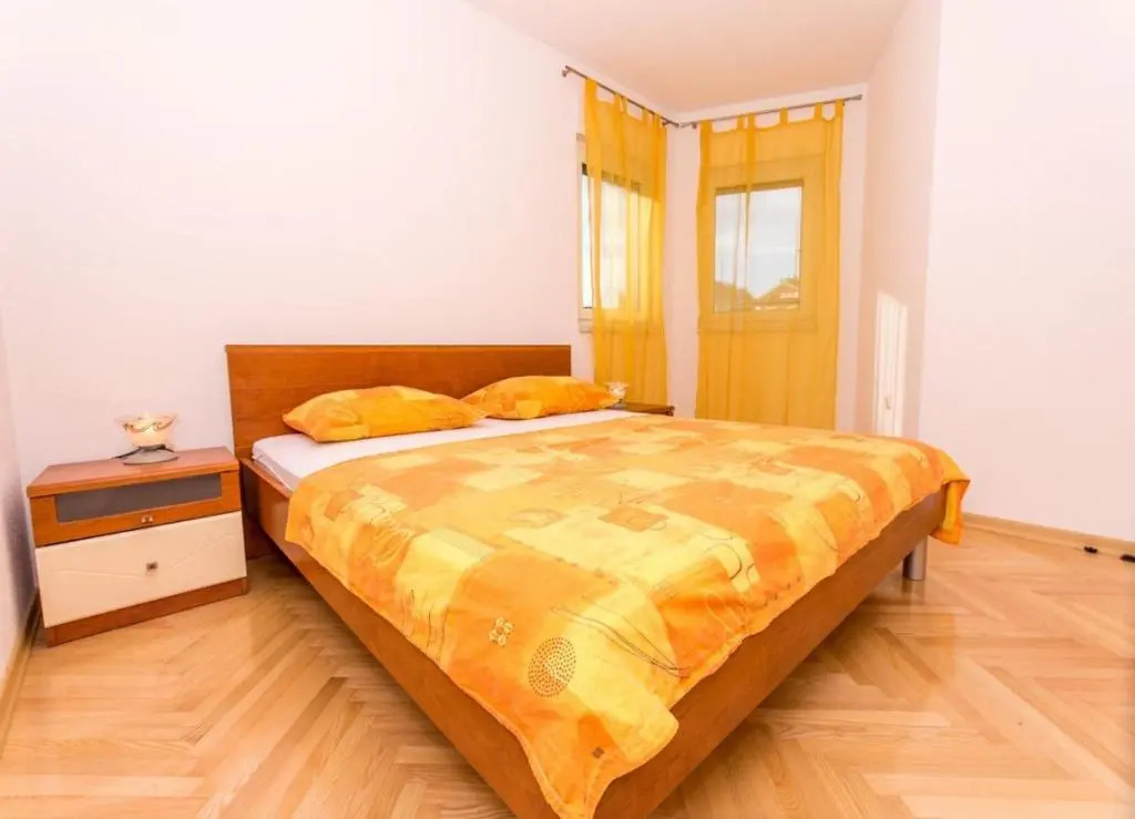 Apartments Slavica - 70m to beach